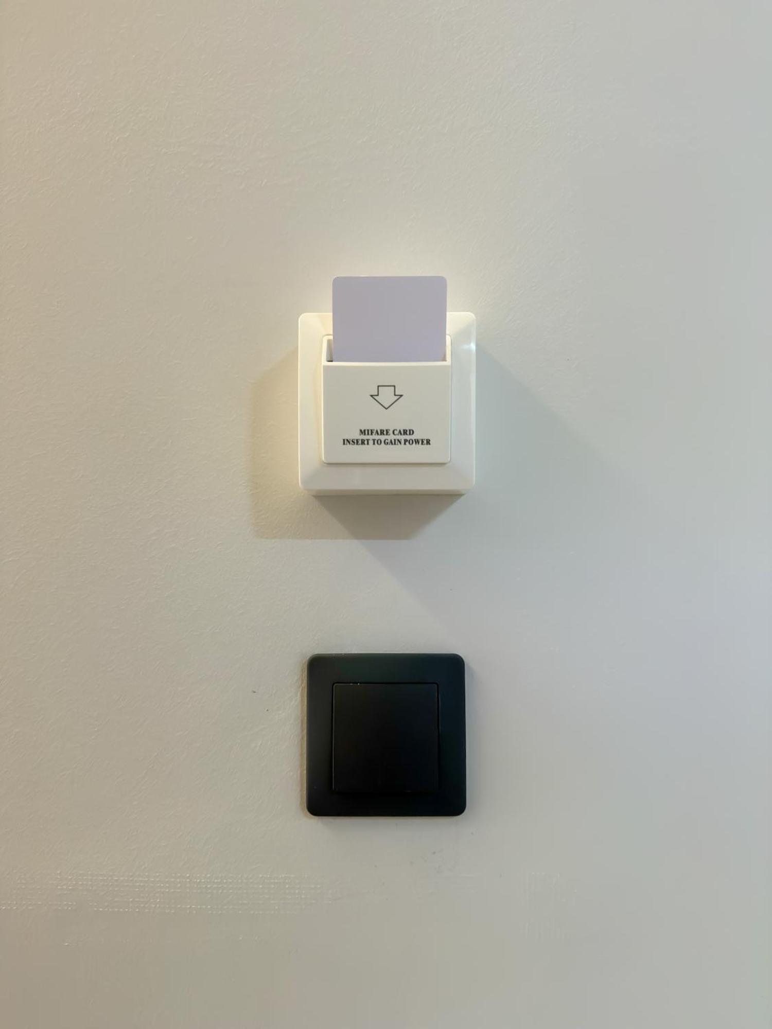 Luxury Downtown Apartment Α5 テッサロニキ エクステリア 写真