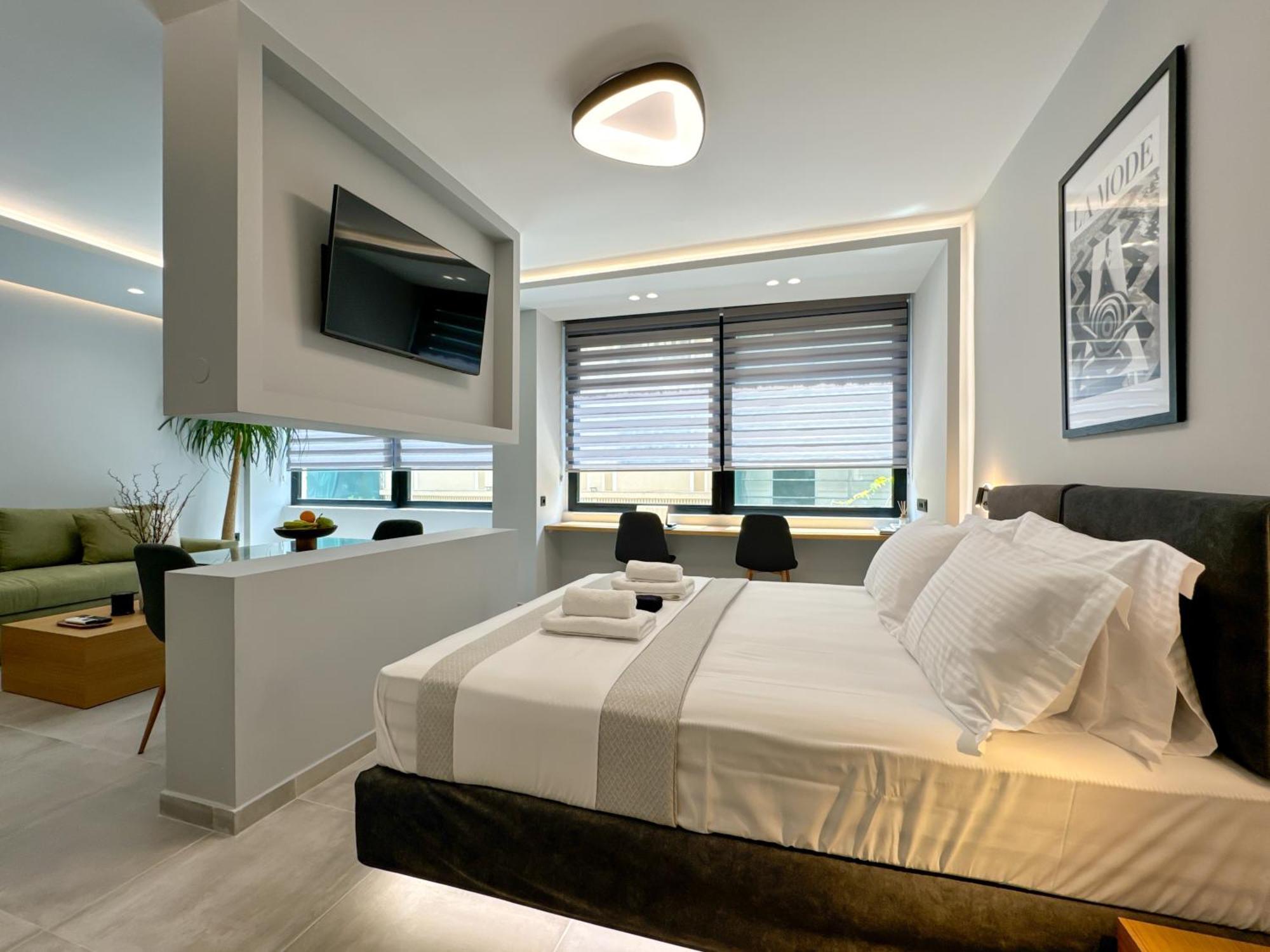 Luxury Downtown Apartment Α5 テッサロニキ エクステリア 写真